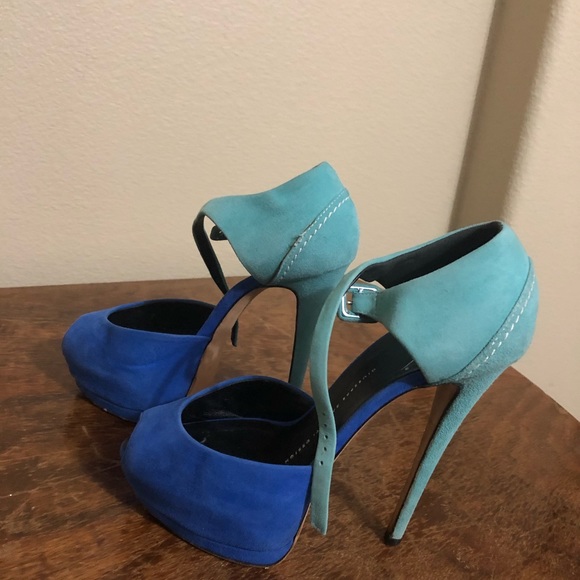 Zanotti Pep Toe Suede Size 37 - Picture 3 of 5